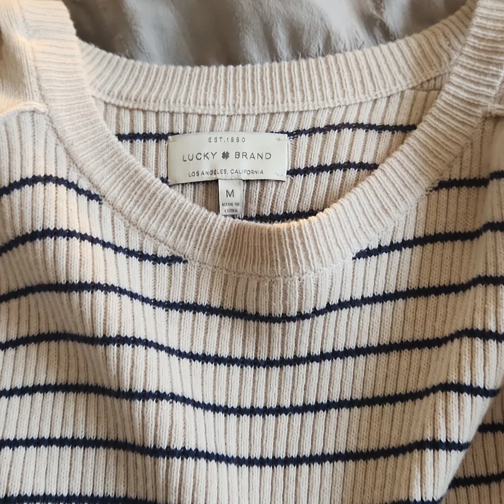 Sweater - Picture 2 of 3